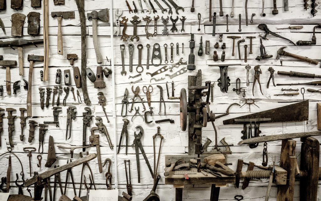 Les outils indispensables pour un atelier bien équipé